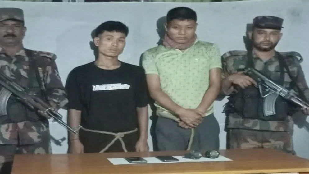 ঘুমধুম সীমান্তে আরাকান আর্মি সন্দেহে আটক ২